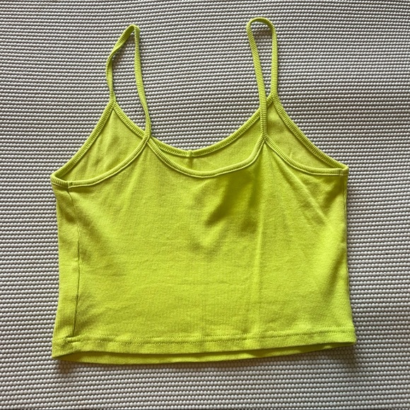 Crop Top - Picture 4 of 5